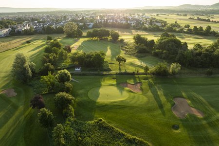 Mit unseren Greenfee Specials den Sonnenaufgang auf unseren Plätzen erleben